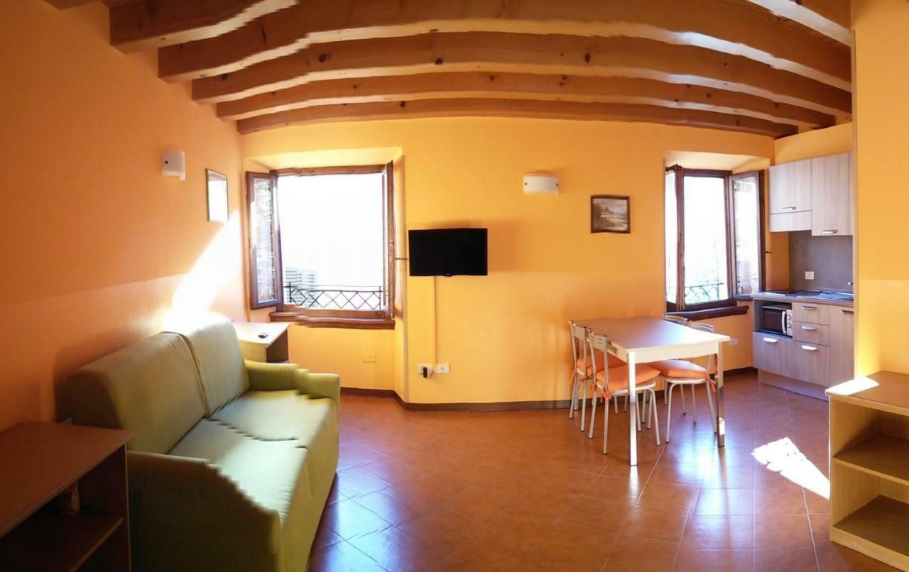 Ariel Appartamenti Limone sul Garda Exterior foto